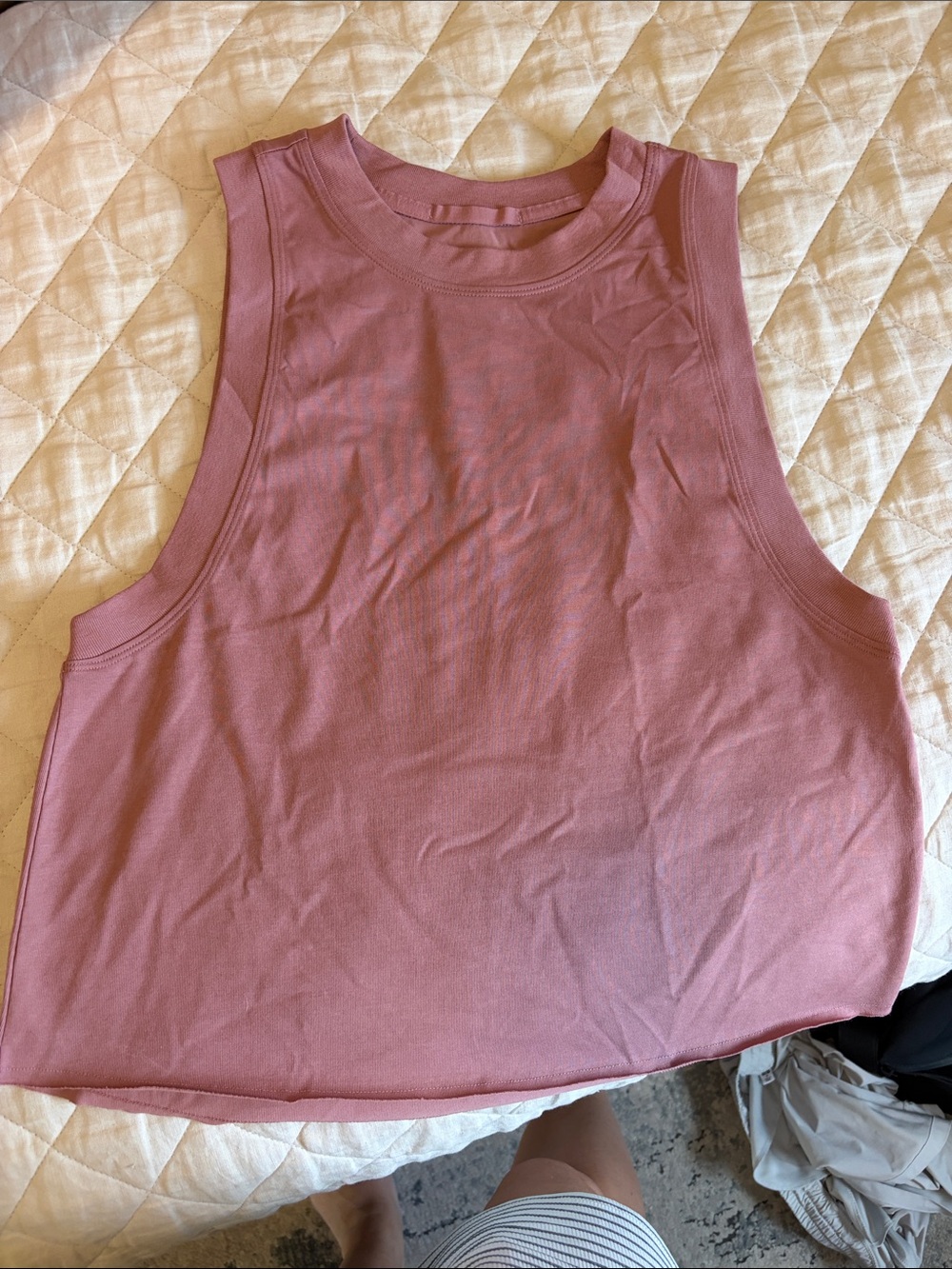 Abercrombie & Fitch Mauve Crewneck Tank